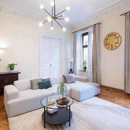 Old Riga Modern And Spacious 2 Bedroom Apartment Ngoại thất bức ảnh