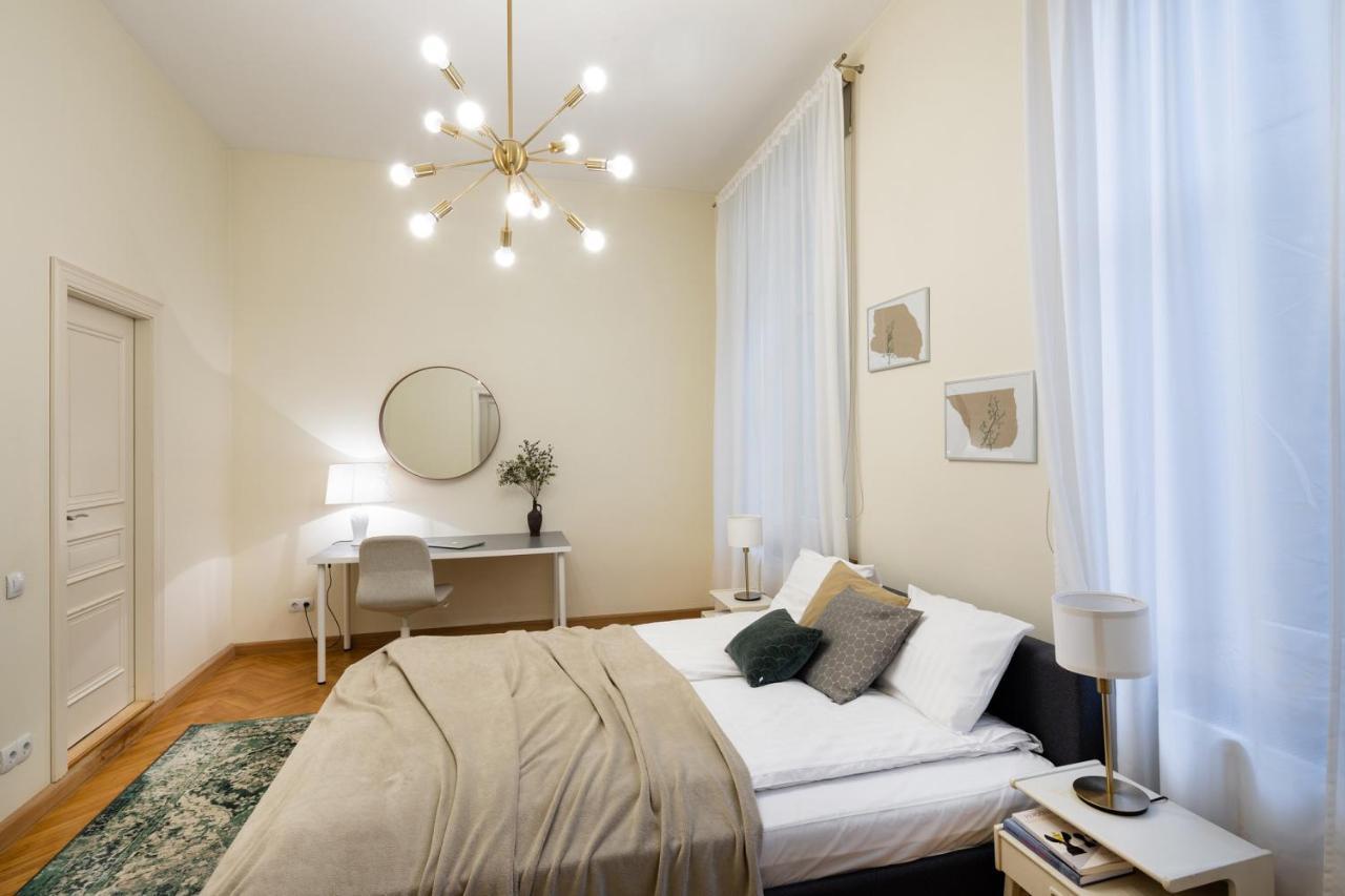 Old Riga Modern And Spacious 2 Bedroom Apartment Ngoại thất bức ảnh