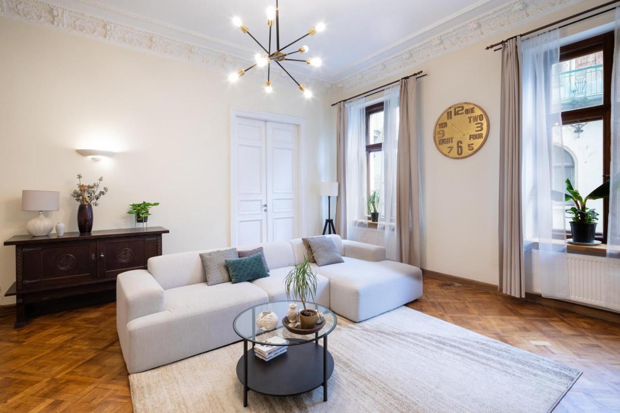 Old Riga Modern And Spacious 2 Bedroom Apartment Ngoại thất bức ảnh
