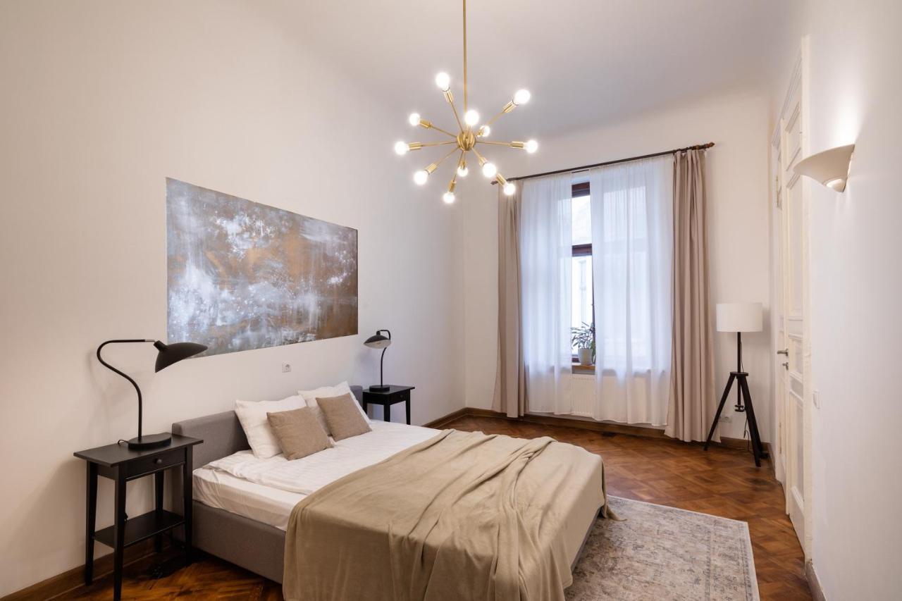 Old Riga Modern And Spacious 2 Bedroom Apartment Ngoại thất bức ảnh