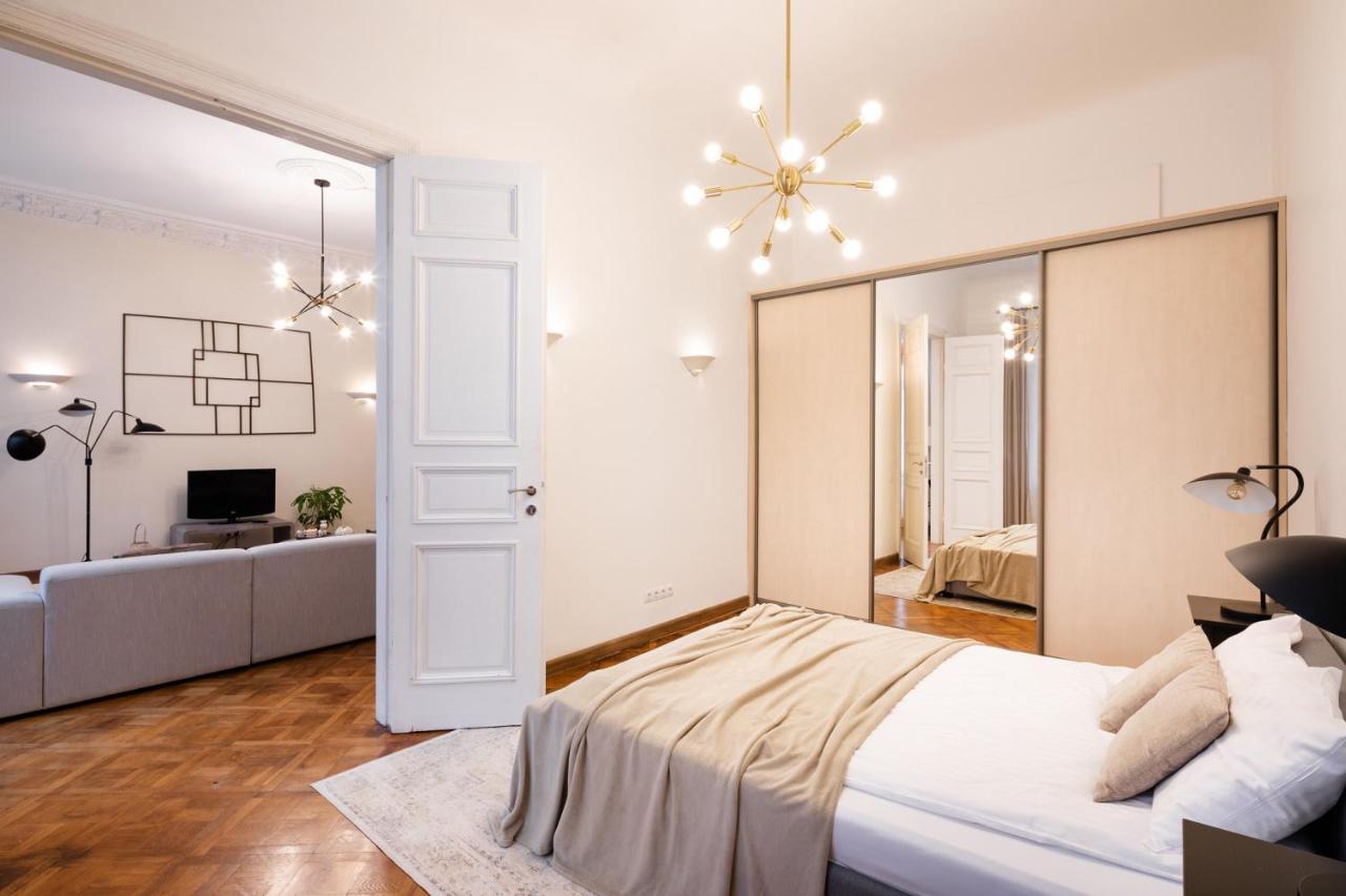 Old Riga Modern And Spacious 2 Bedroom Apartment Ngoại thất bức ảnh