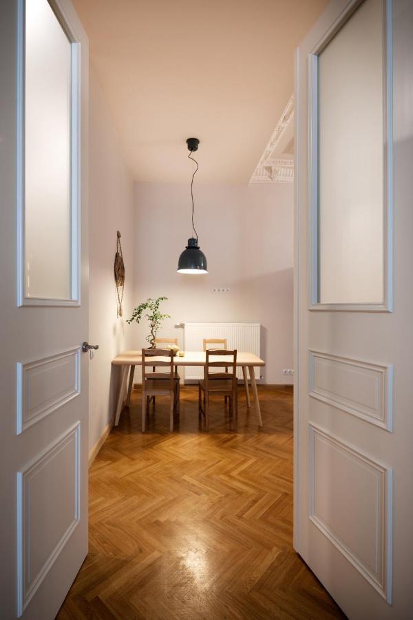 Old Riga Modern And Spacious 2 Bedroom Apartment Ngoại thất bức ảnh